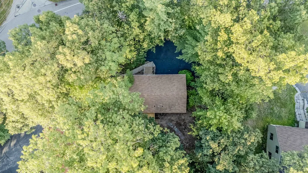 85 Taylor Street Nashua NH 03060