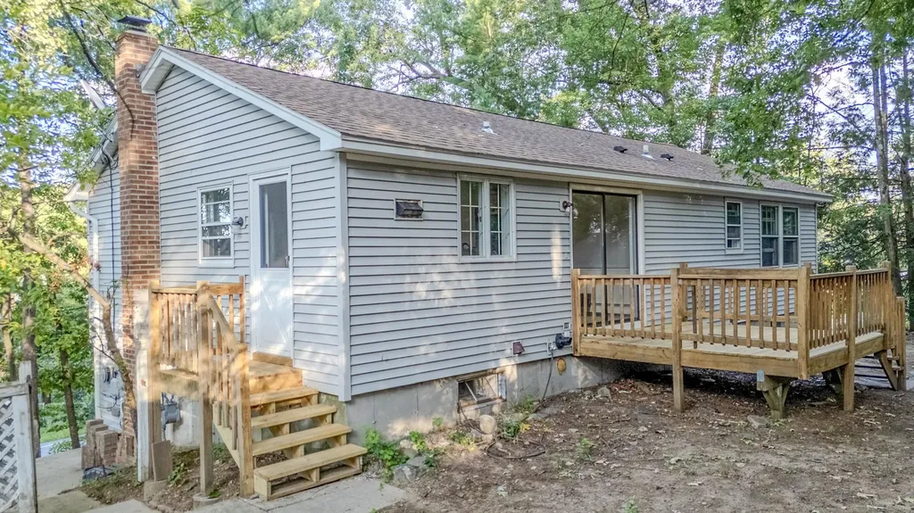 85 Taylor Street Nashua NH 03060