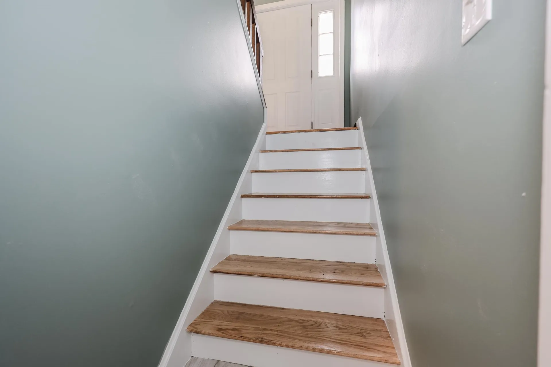 85 Taylor Street Nashua NH 03060