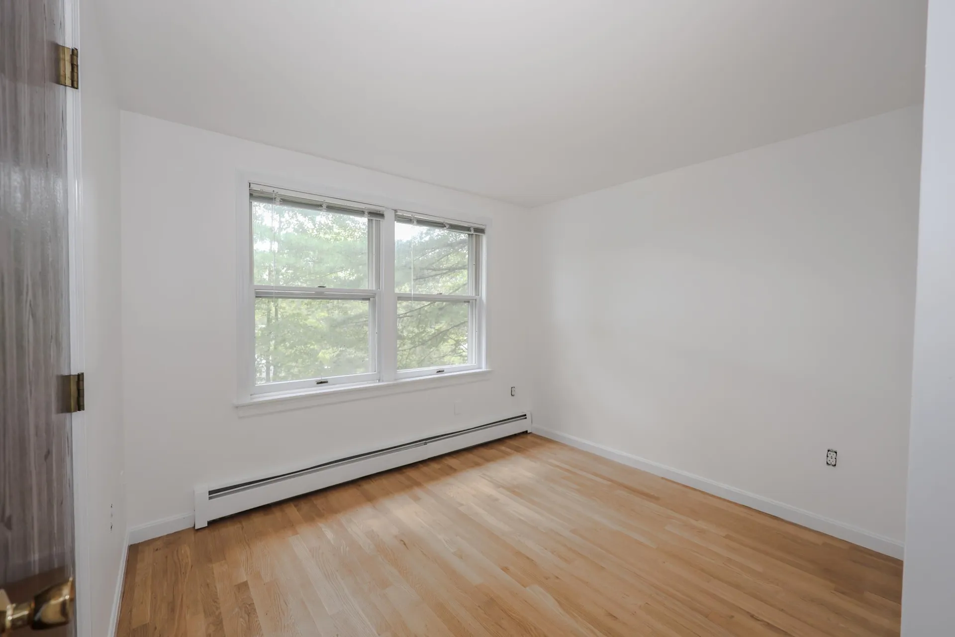 85 Taylor Street Nashua NH 03060