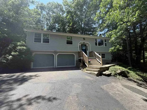 85 Taylor Street Nashua NH 03060