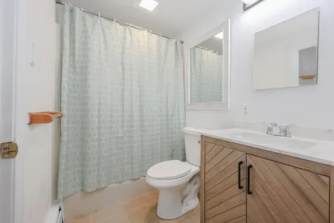 85 Taylor Street Nashua NH 03060