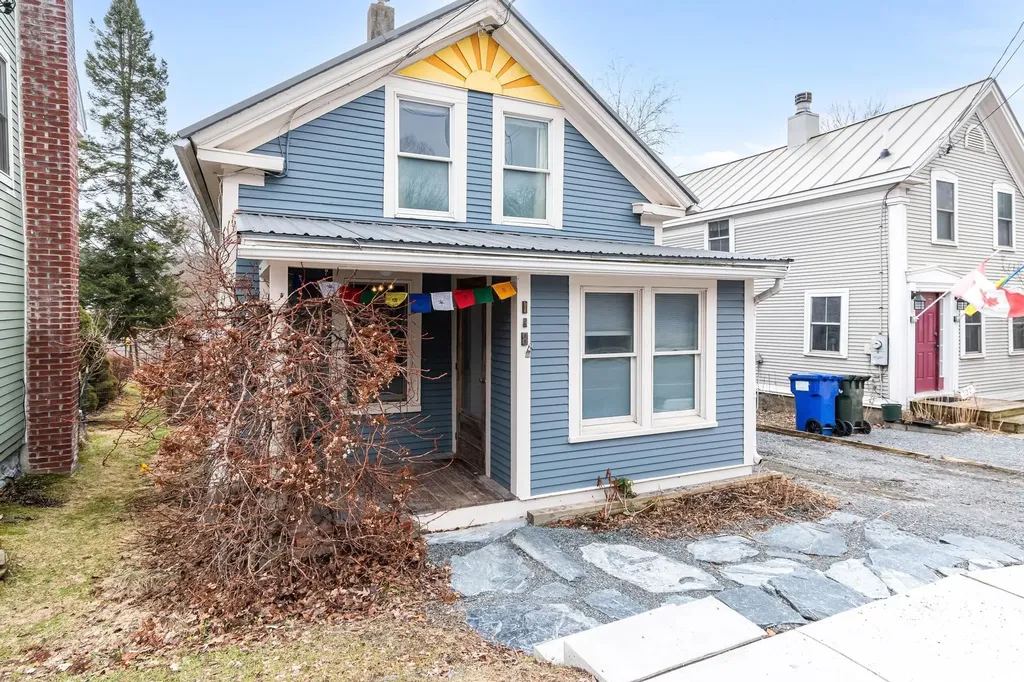 128 East Main Street Richmond VT 05477