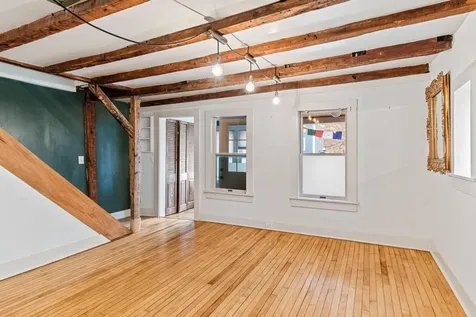 128 East Main Street Richmond VT 05477