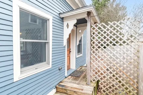 128 East Main Street Richmond VT 05477