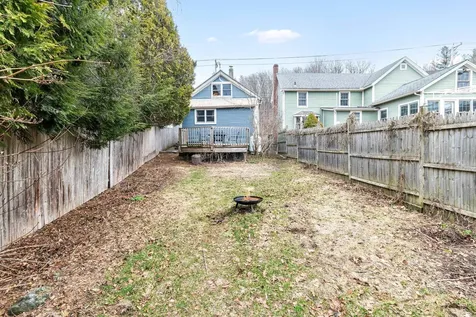 128 East Main Street Richmond VT 05477