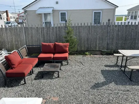 23 Diane Lane Hampton NH 03842