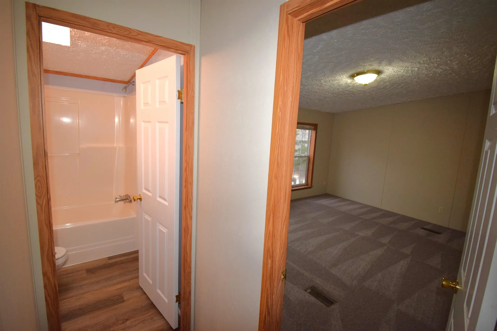 6 George's Lane Fremont NH 03044