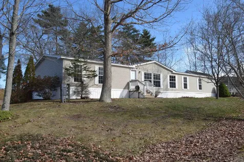 6 George's Lane Fremont NH 03044