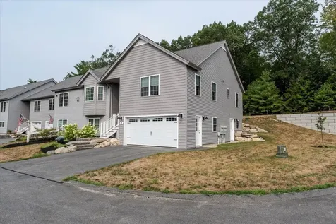 9 Springfield Drive Hampstead NH 03826