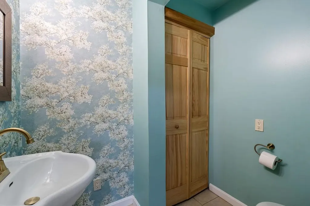 218 County Farm Road Dover NH 03820