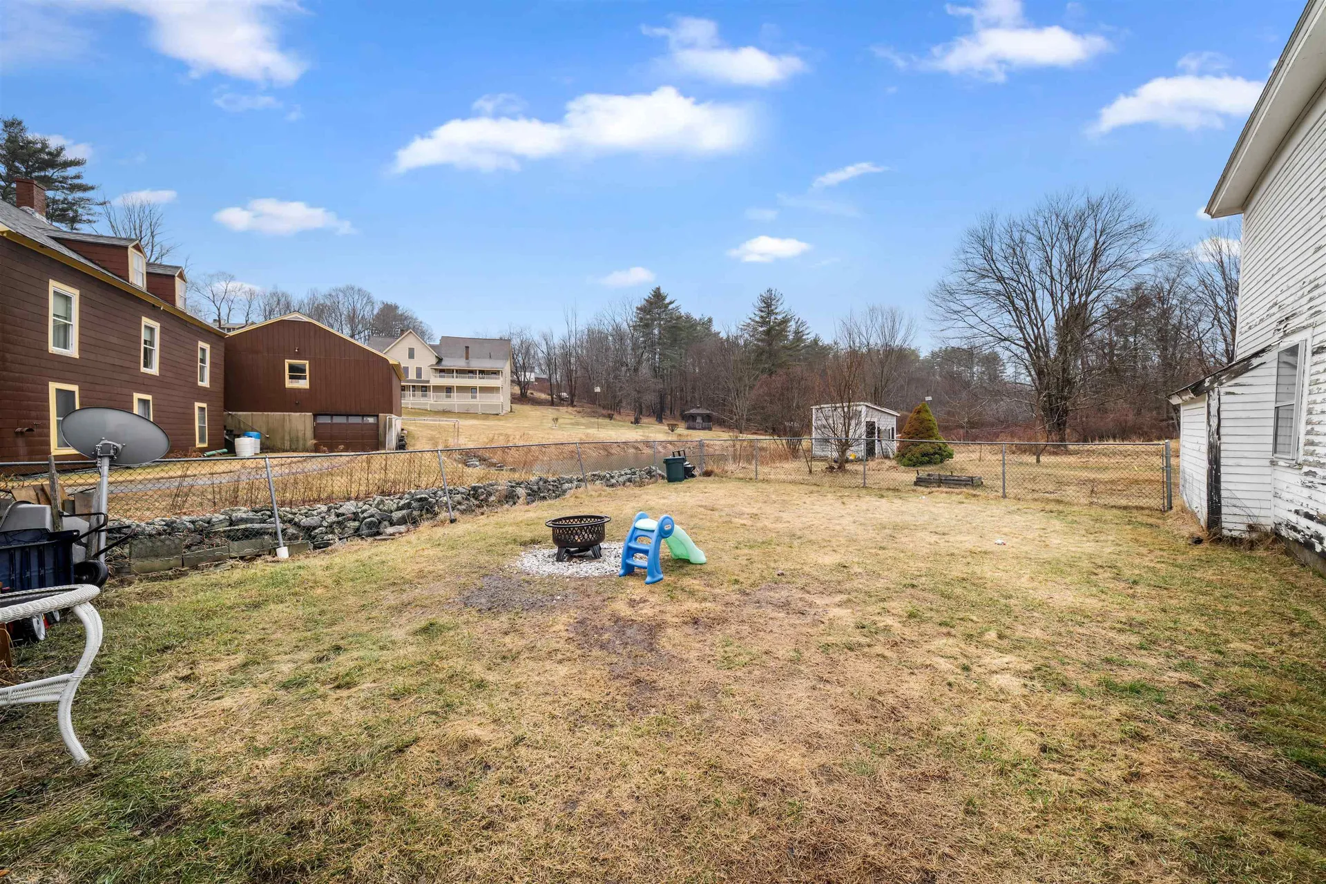23 Concord Hill Road Pittsfield NH 03263