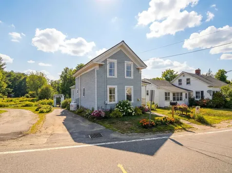 23 Concord Hill Road Pittsfield NH 03263