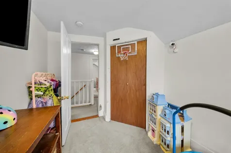 23 Concord Hill Road Pittsfield NH 03263