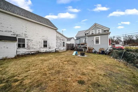 23 Concord Hill Road Pittsfield NH 03263