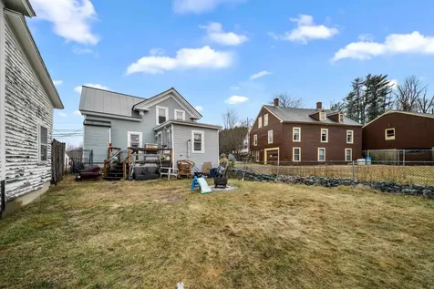23 Concord Hill Road Pittsfield NH 03263