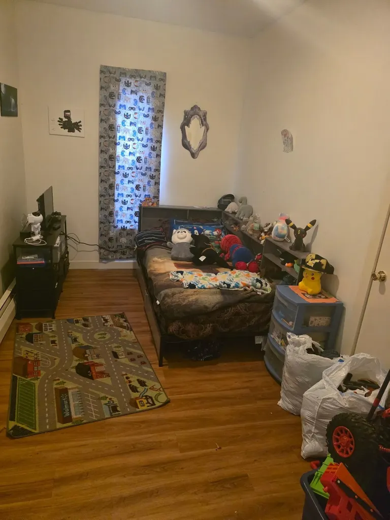 104 Summer Street Claremont NH 03743