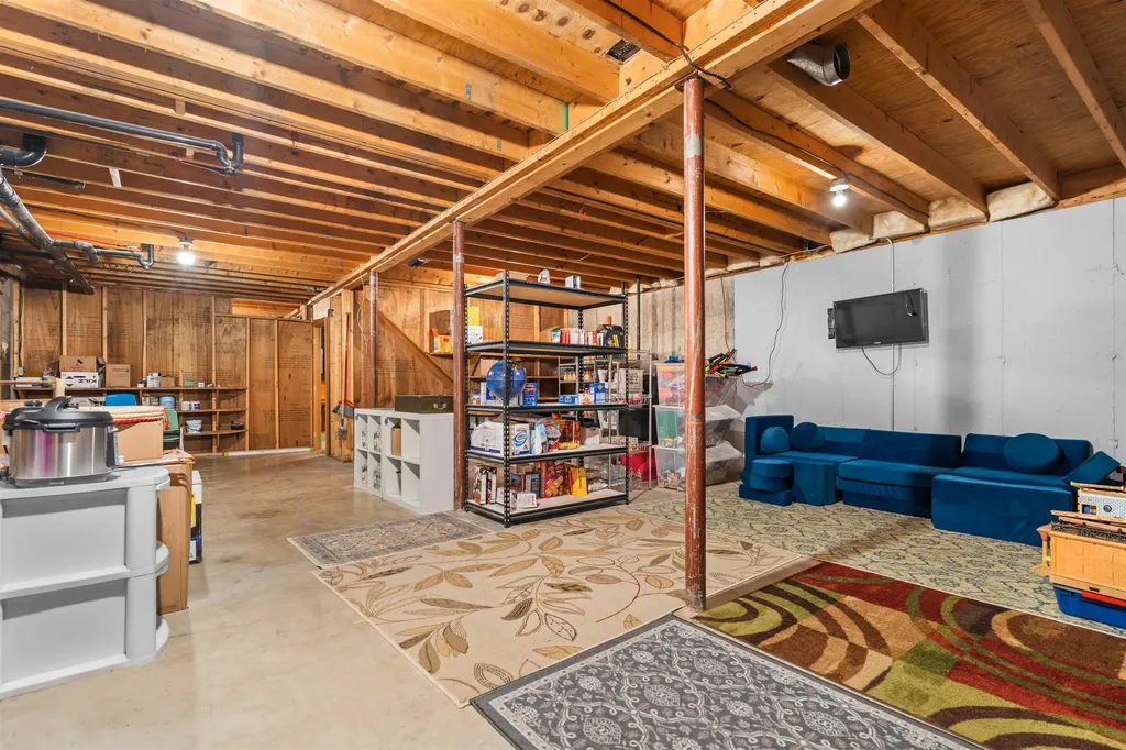 29 Horseshoe Pond Road Andover NH 03216
