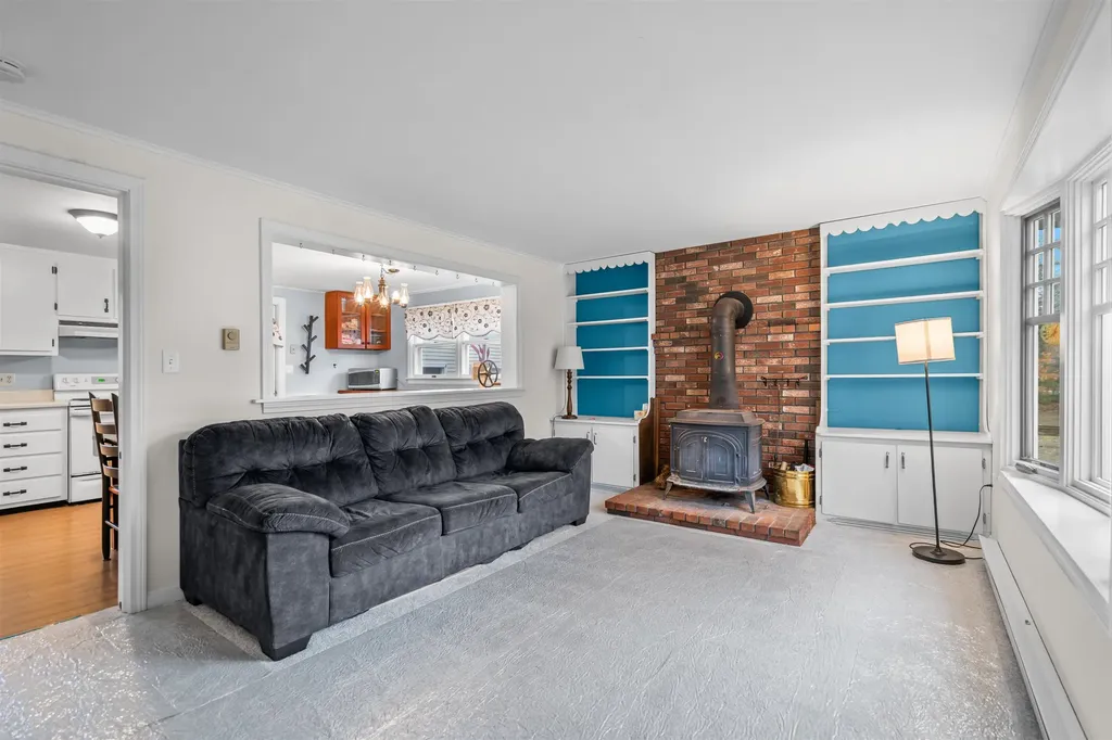 29 Horseshoe Pond Road Andover NH 03216