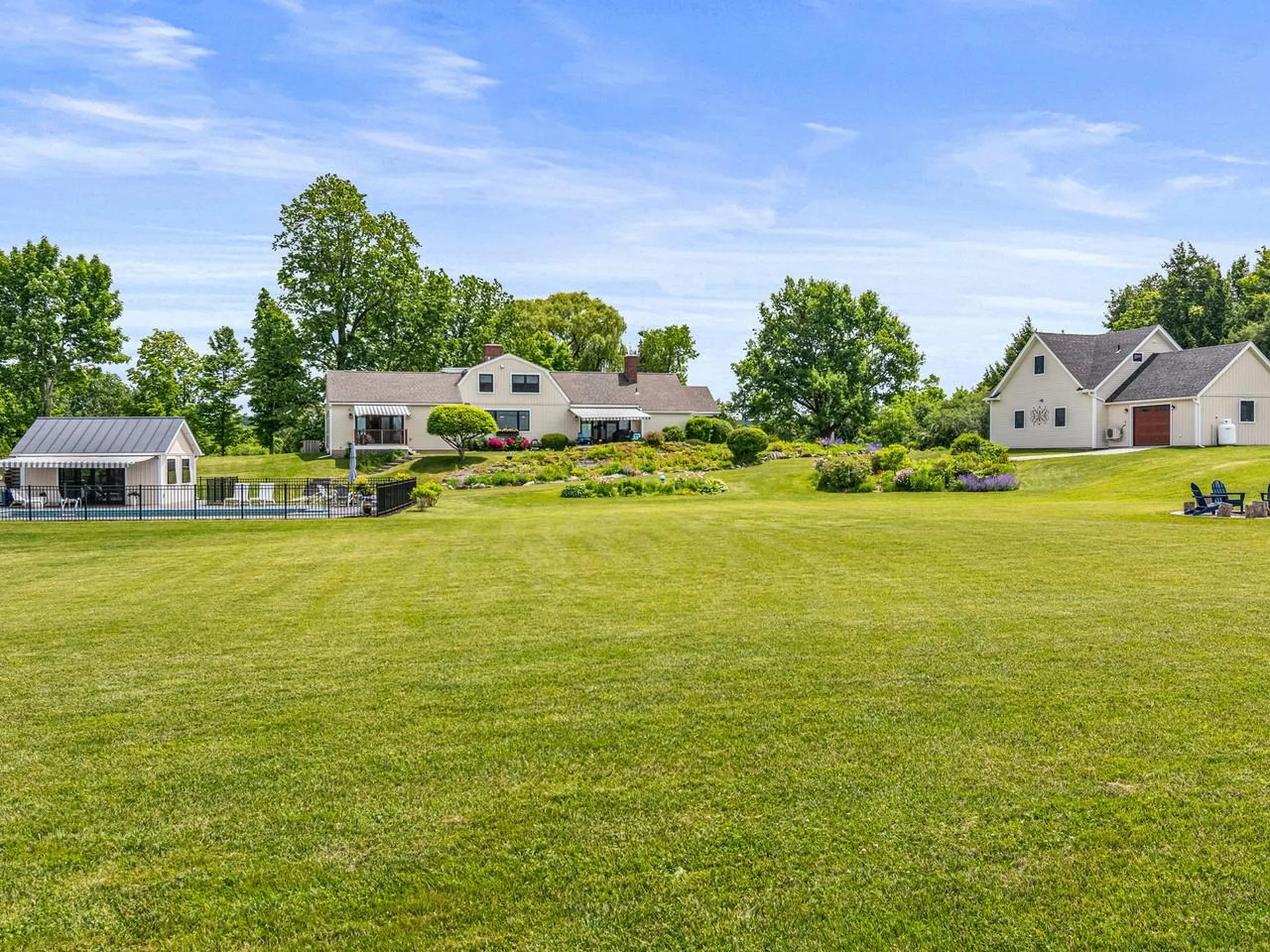 1549 Hinesburg Road South Burlington VT 05403