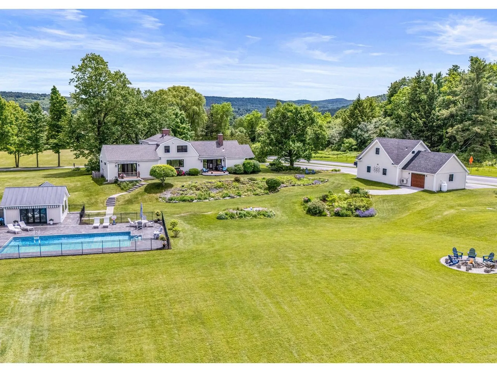 1549 Hinesburg Road South Burlington VT 05403