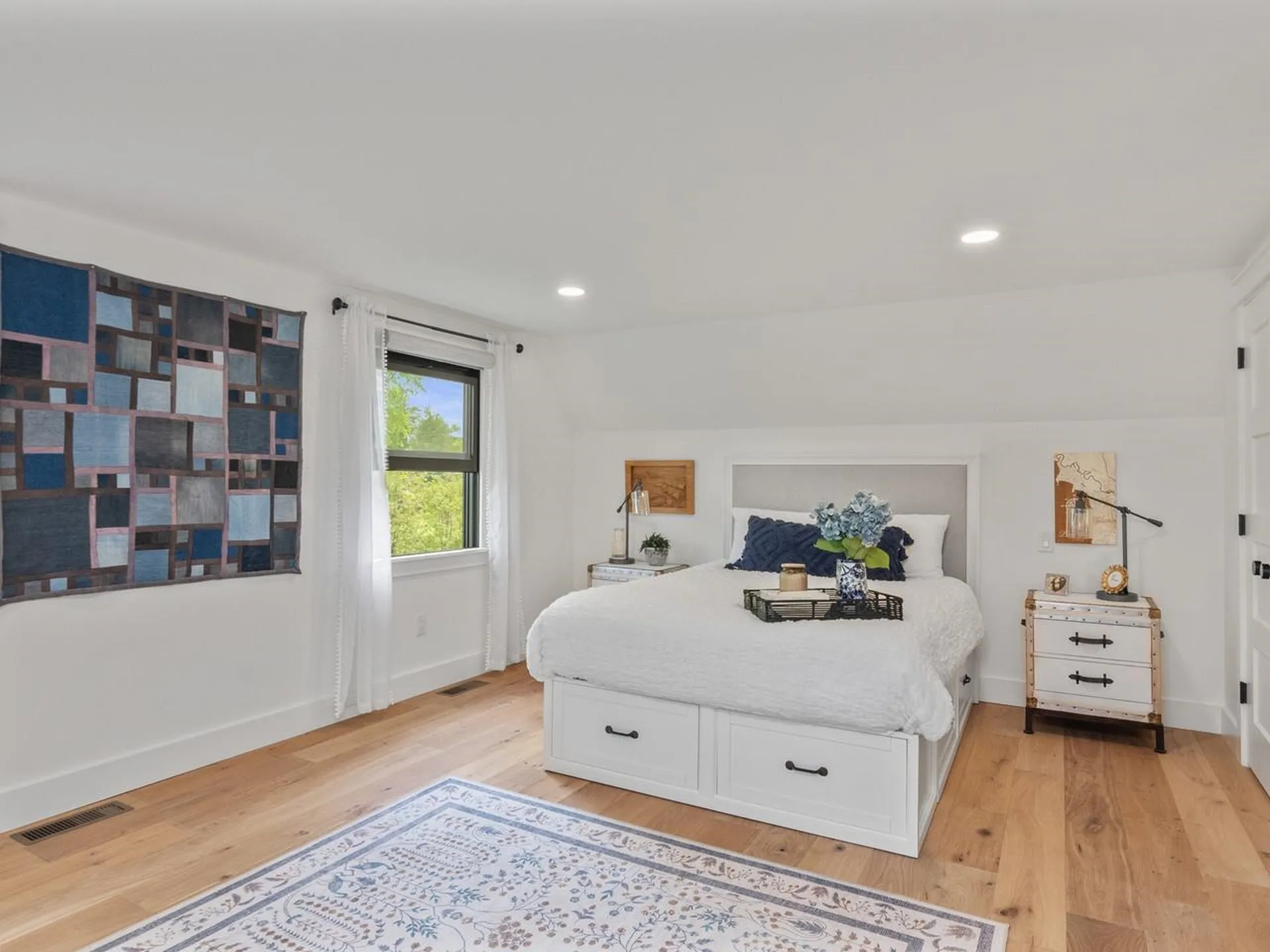 1549 Hinesburg Road South Burlington VT 05403