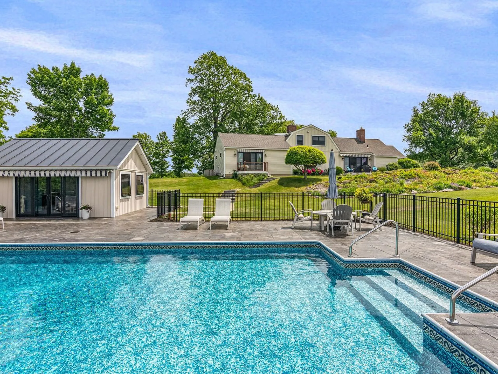 1549 Hinesburg Road South Burlington VT 05403