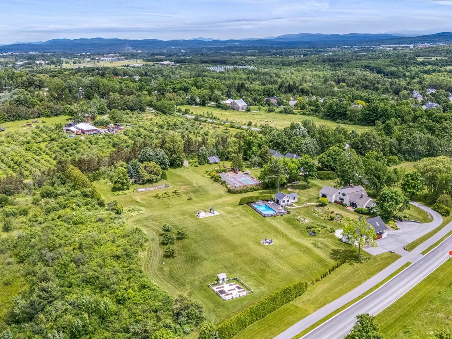 1549 Hinesburg Road South Burlington VT 05403