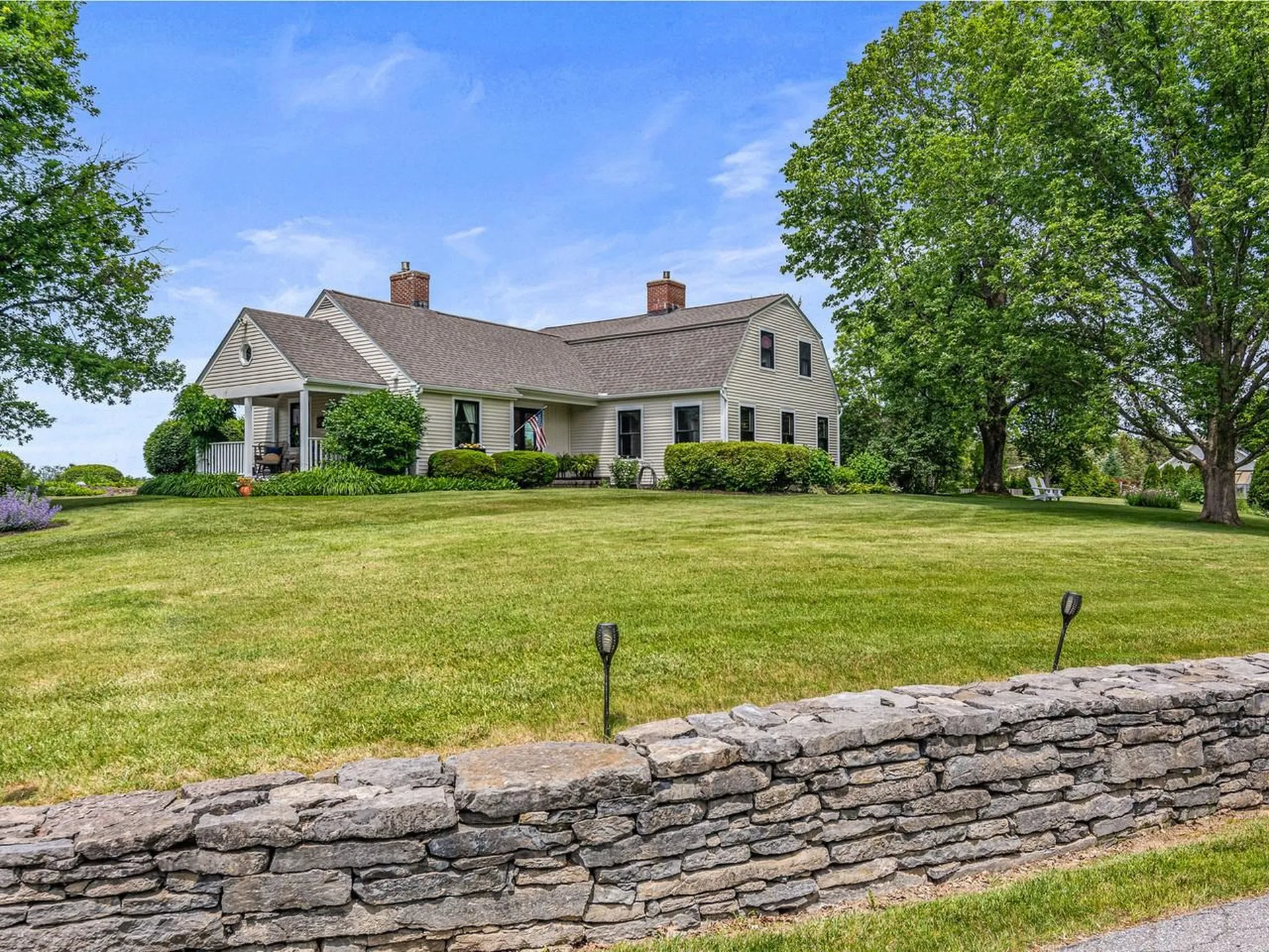 1549 Hinesburg Road South Burlington VT 05403