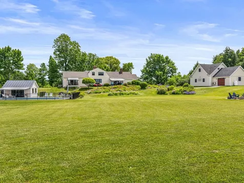 1549 Hinesburg Road South Burlington VT 05403