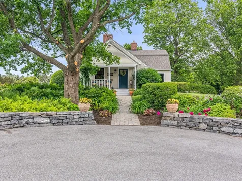 1549 Hinesburg Road South Burlington VT 05403