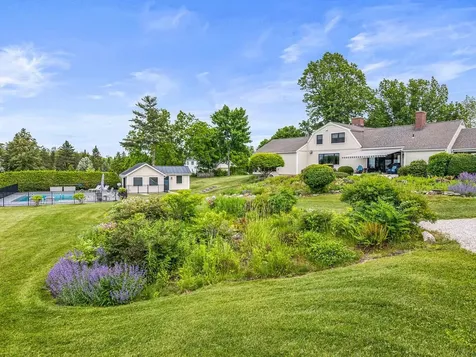 1549 Hinesburg Road South Burlington VT 05403
