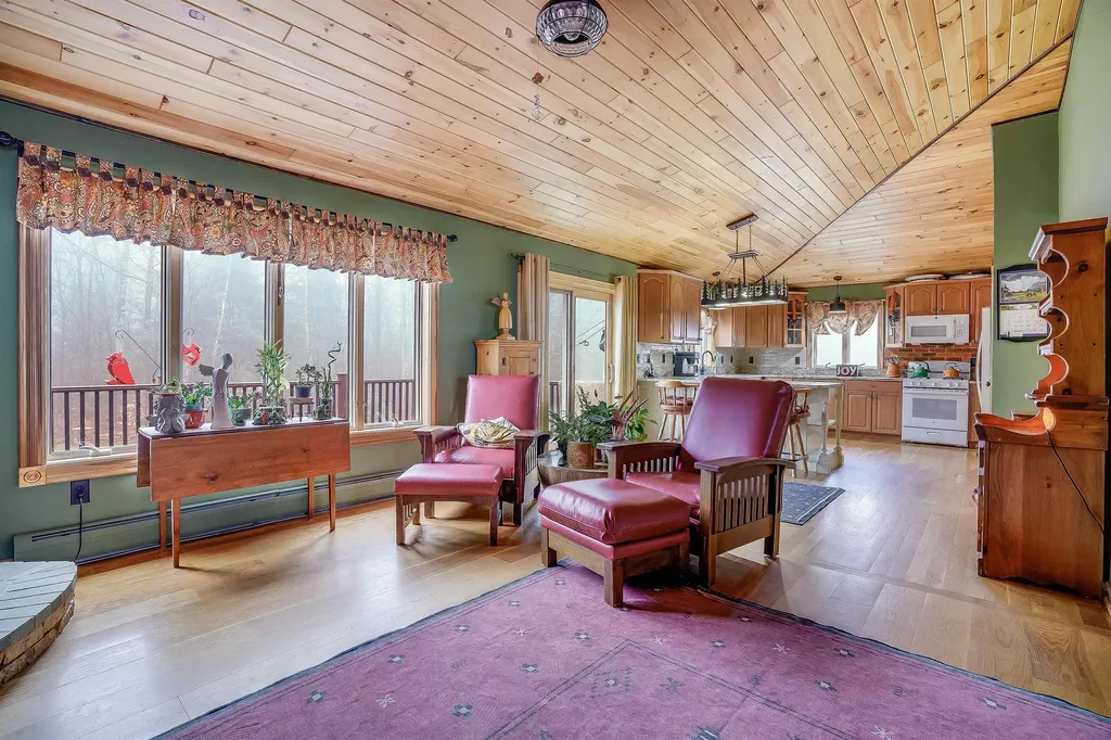9 Tervo Road Rindge NH 03461
