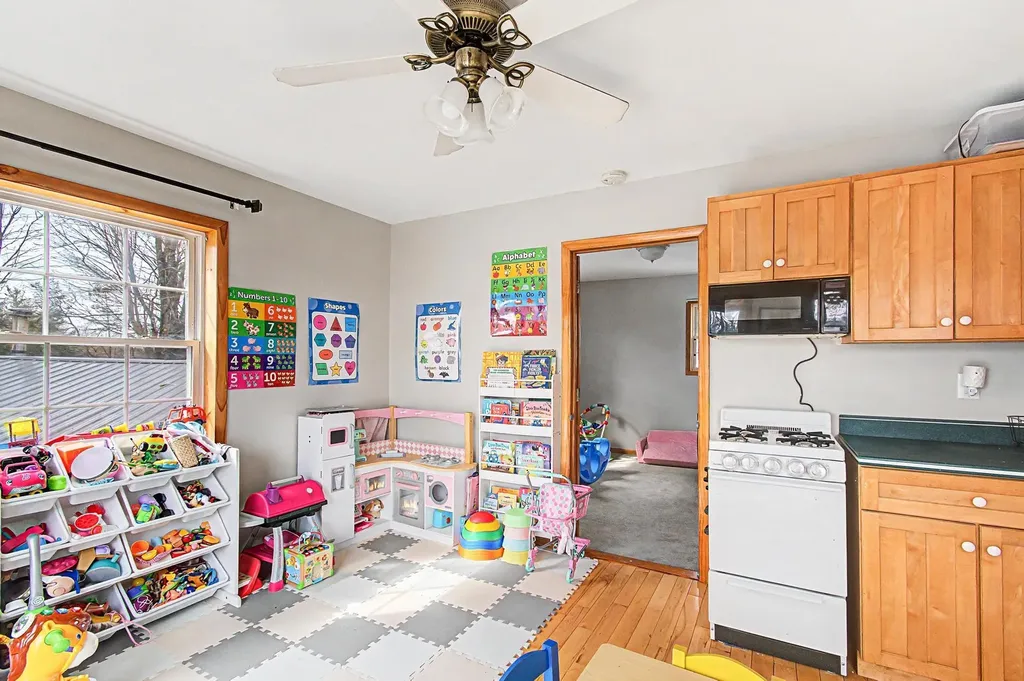 194 Fontaine Drive Georgia VT 05468