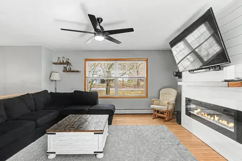 194 Fontaine Drive Georgia VT 05468