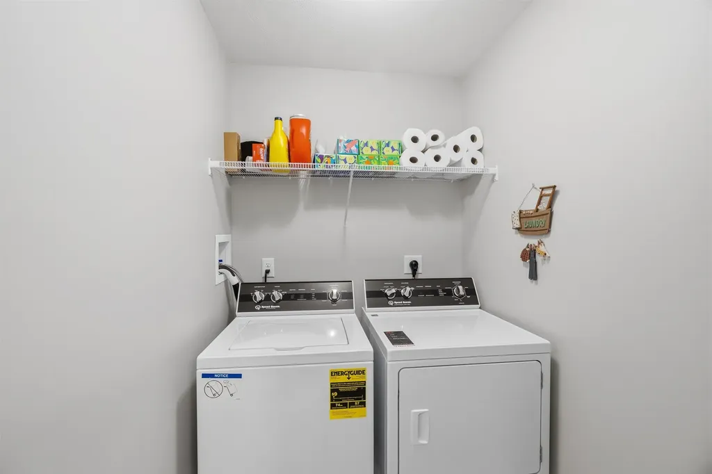 9 Redwood Road Pelham NH 03076