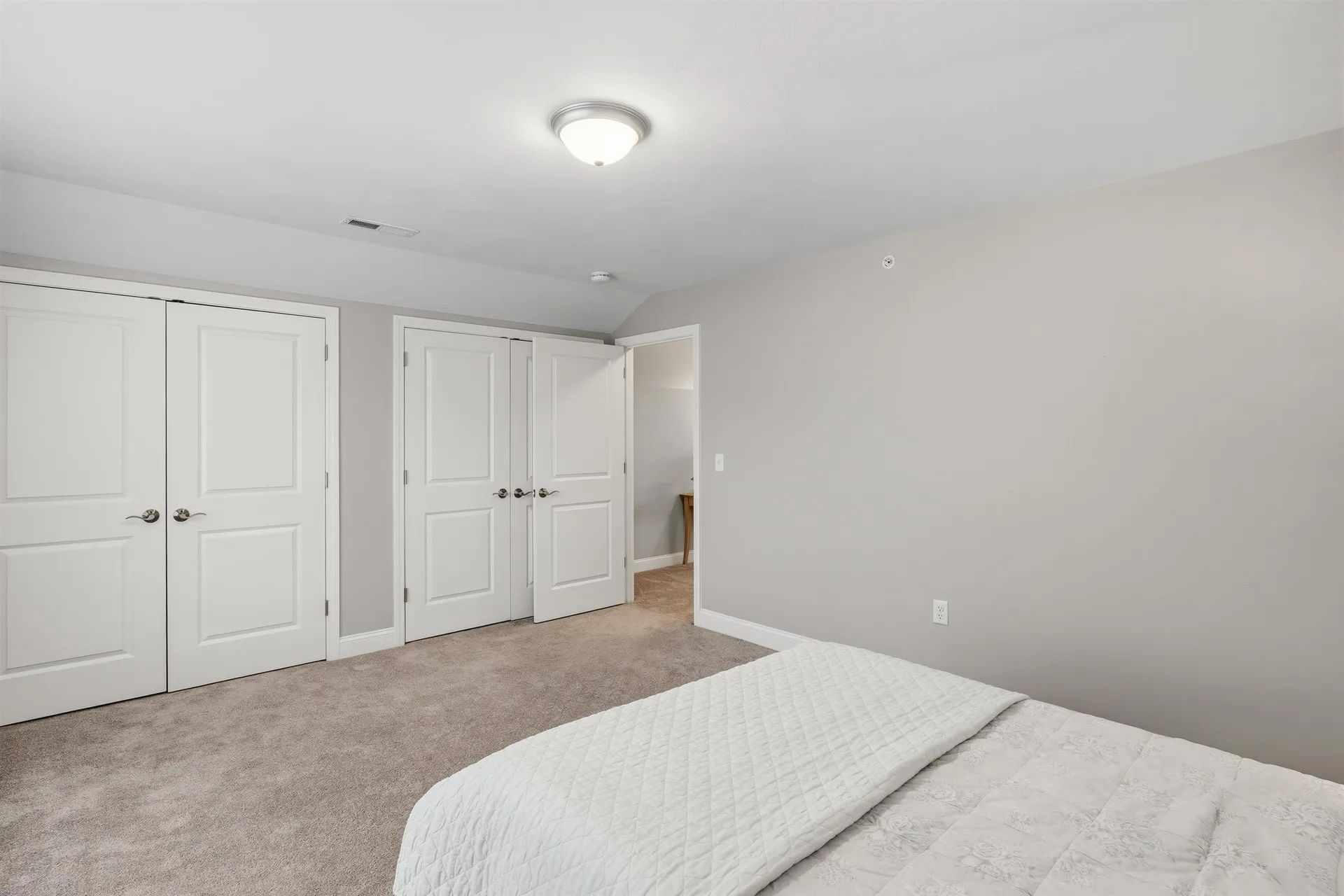 9 Redwood Road Pelham NH 03076