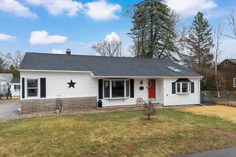 39 Ann Avenue Manchester NH 03102