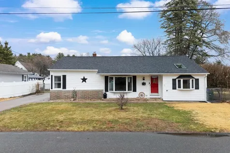 39 Ann Avenue Manchester NH 03102