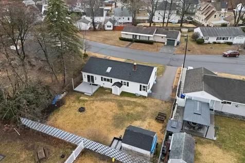 39 Ann Avenue Manchester NH 03102