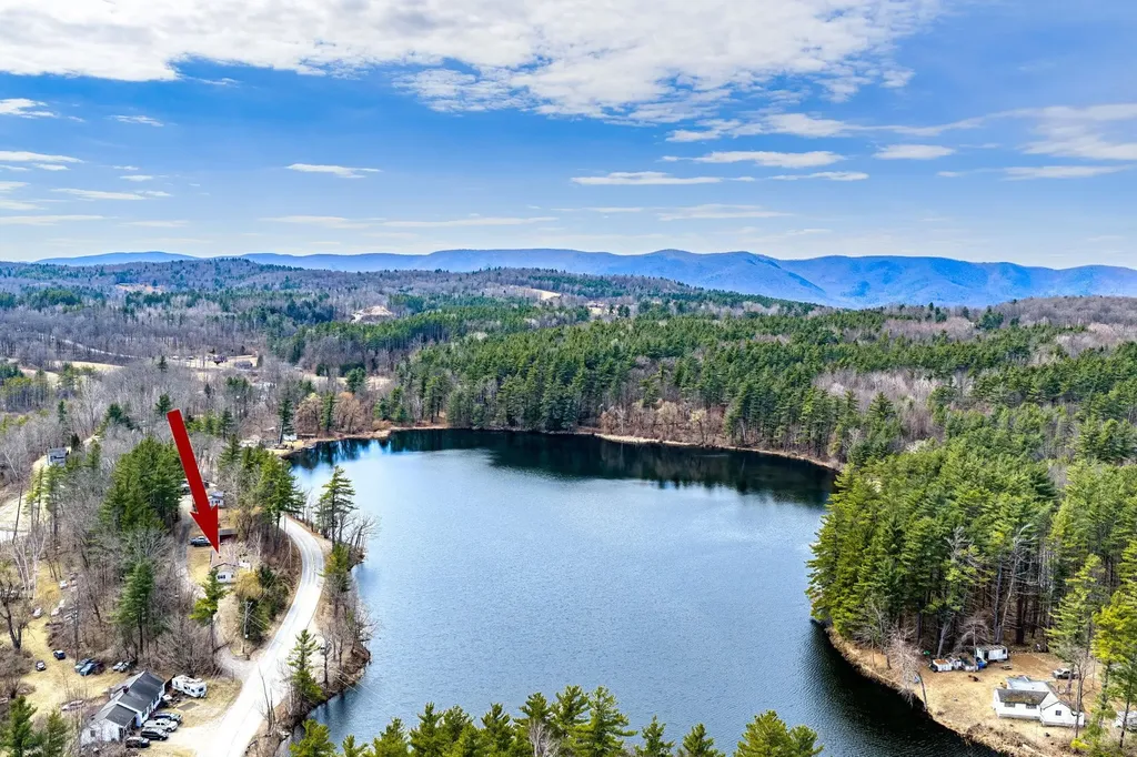 42 Overlook Road Pownal VT 05261