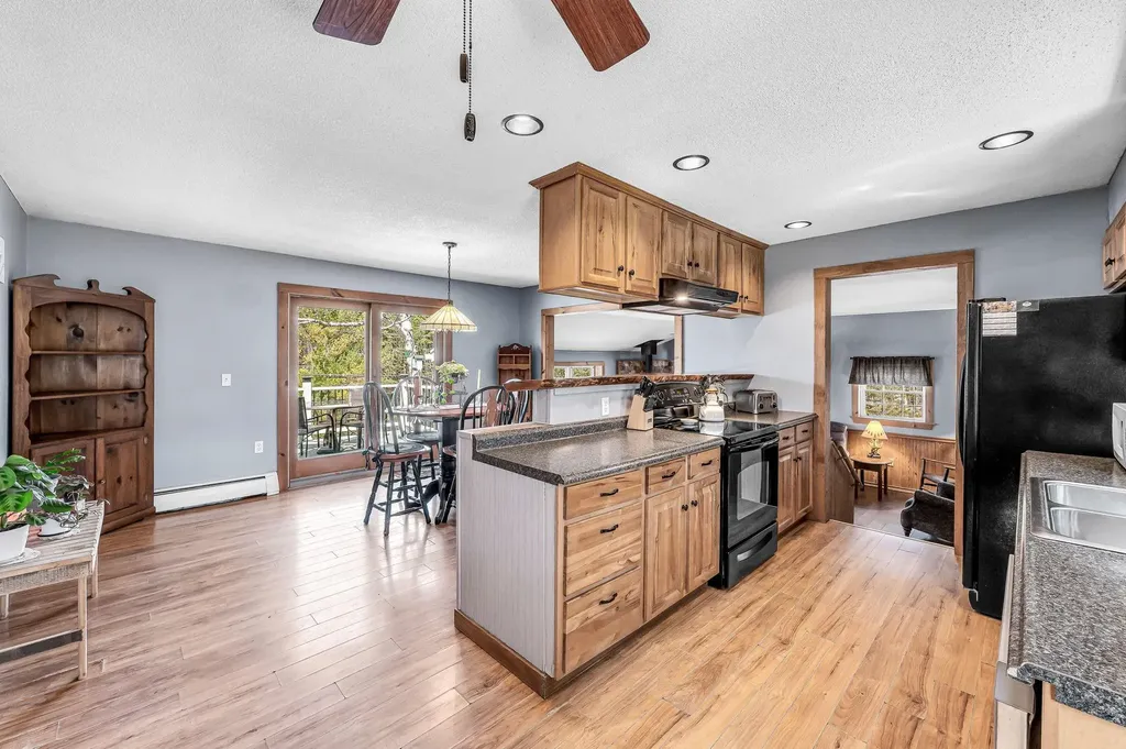 42 Overlook Road Pownal VT 05261