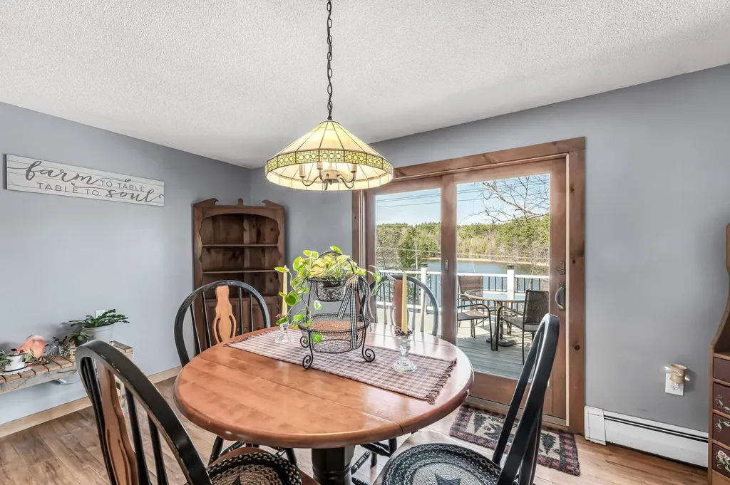 42 Overlook Road Pownal VT 05261