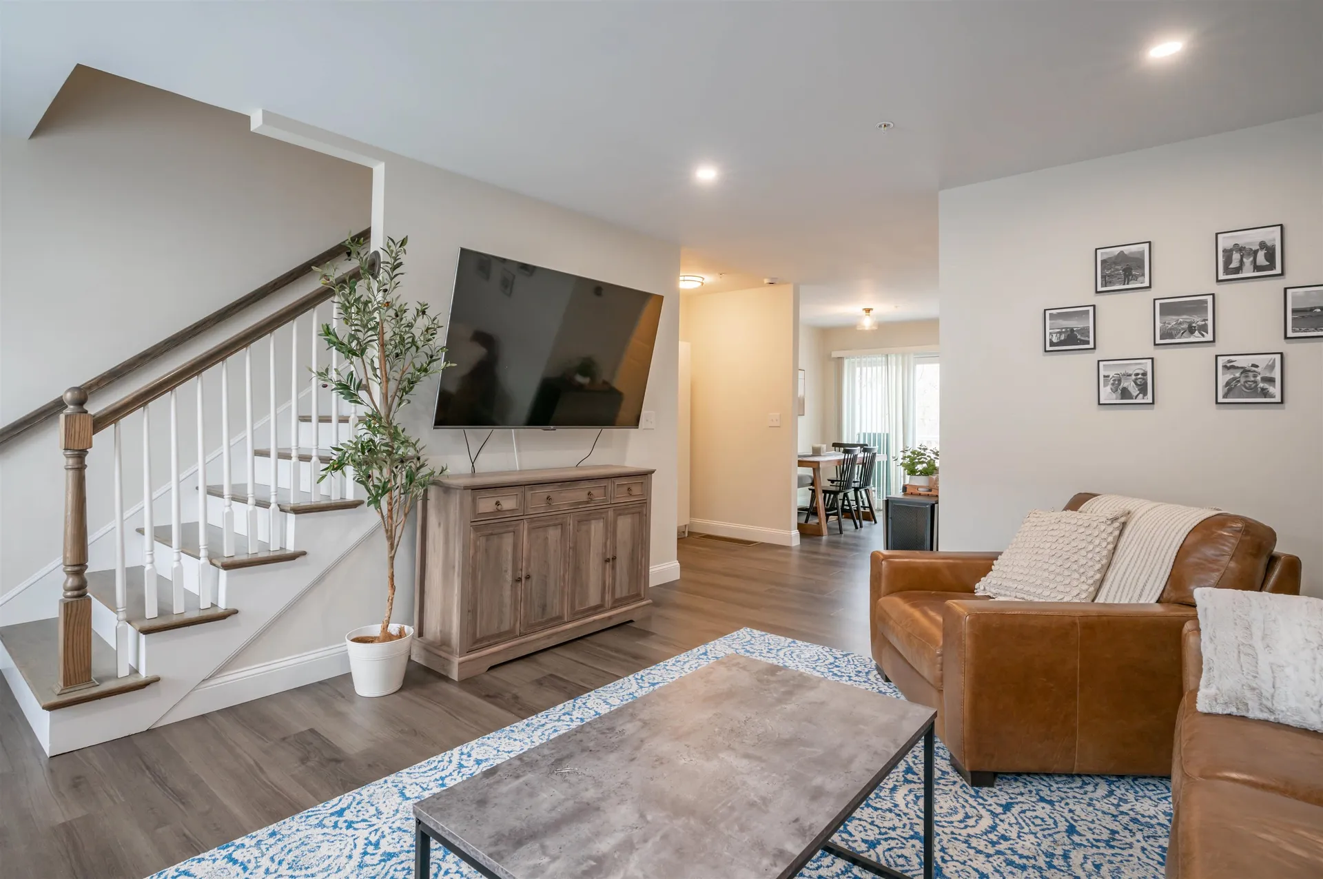 13 Sapphire Lane Nashua NH 03064
