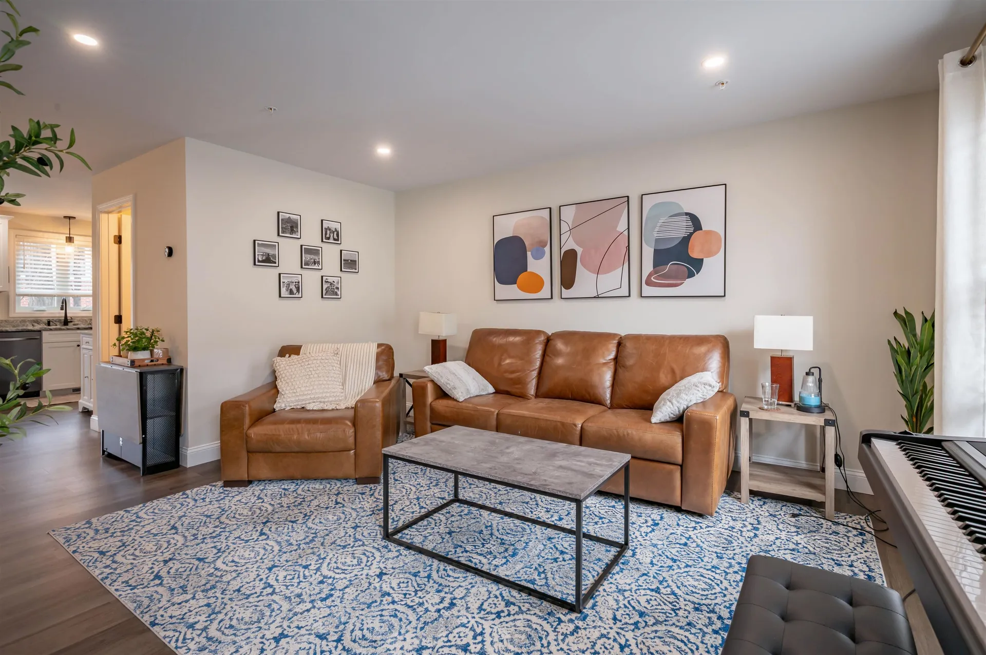 13 Sapphire Lane Nashua NH 03064
