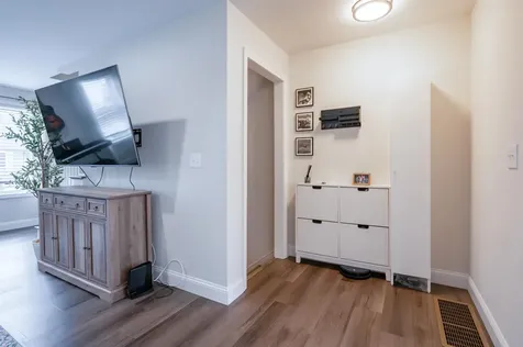 13 Sapphire Lane Nashua NH 03064