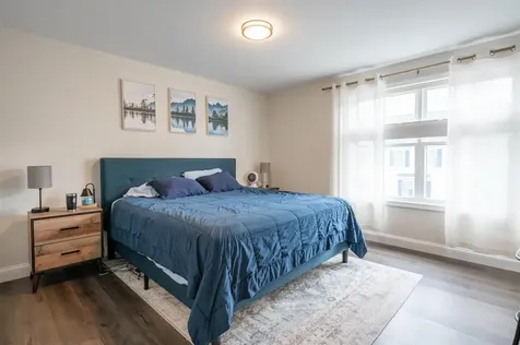 13 Sapphire Lane Nashua NH 03064