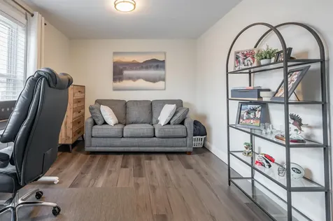 13 Sapphire Lane Nashua NH 03064