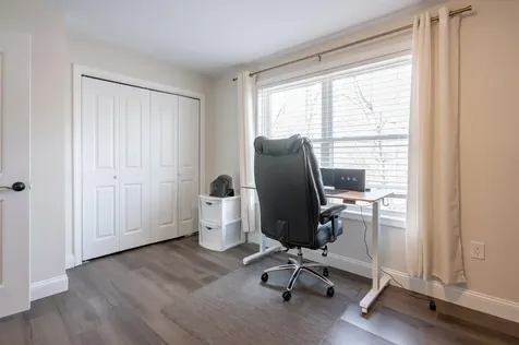 13 Sapphire Lane Nashua NH 03064