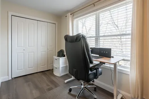 13 Sapphire Lane Nashua NH 03064